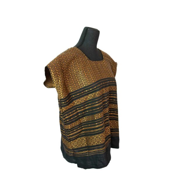 Blusa noche buena dorada - Image 3