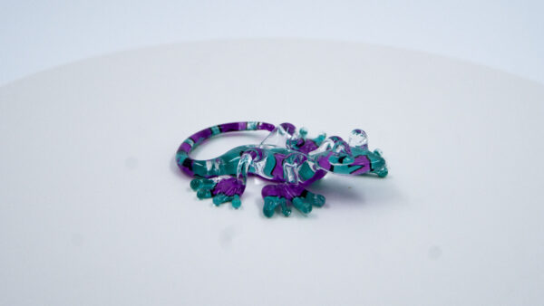 Salamandra aqua morado
