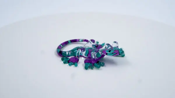 Salamandra aqua morado