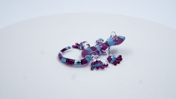 Salamandra azul morado