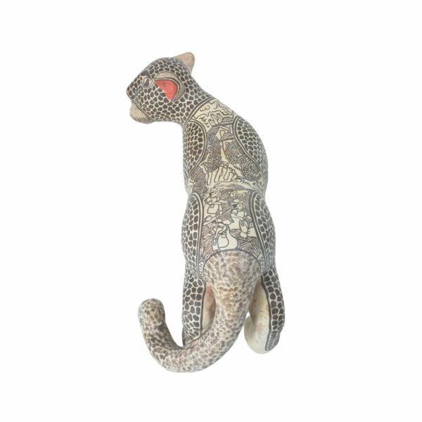 Jaguar en Madera - Image 4